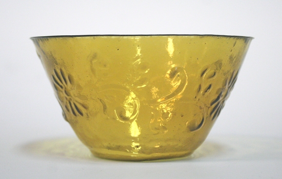 H708 江戸ガラス・黄色花文型吹ガラス鉢（江戸時代）（2）